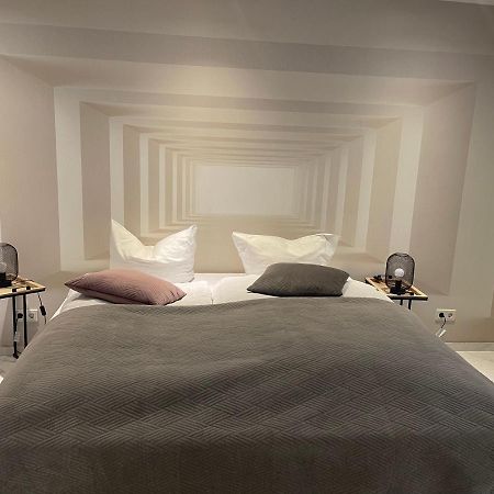 Moderne, Ruhige Ferienwohnung , Ideal Zum Abschalten Hadamar Esterno foto
