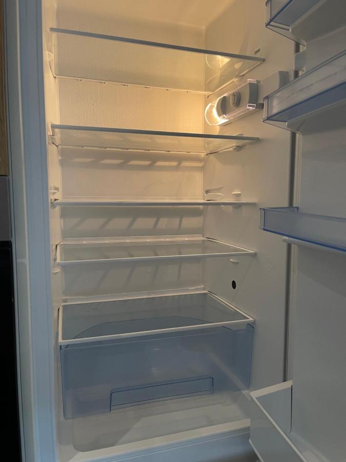Moderne, Ruhige Ferienwohnung , Ideal Zum Abschalten Hadamar Esterno foto
