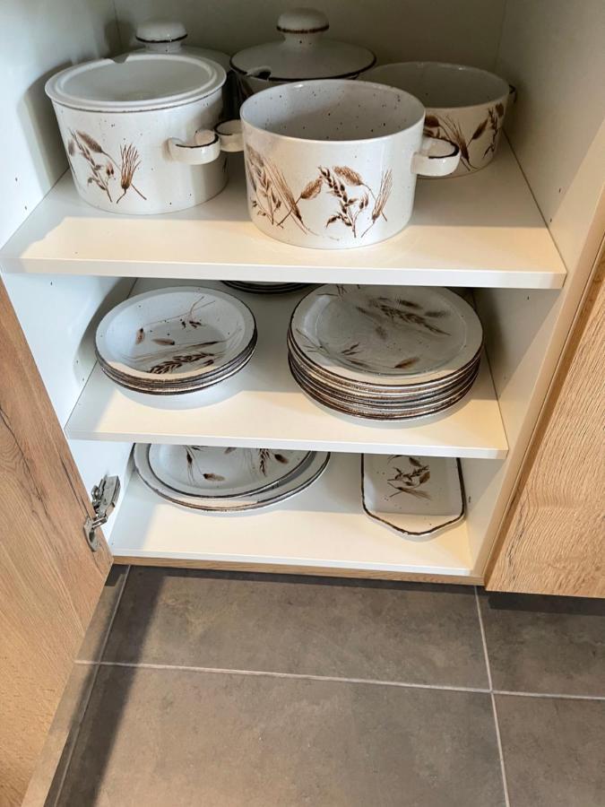 Moderne, Ruhige Ferienwohnung , Ideal Zum Abschalten Hadamar Esterno foto