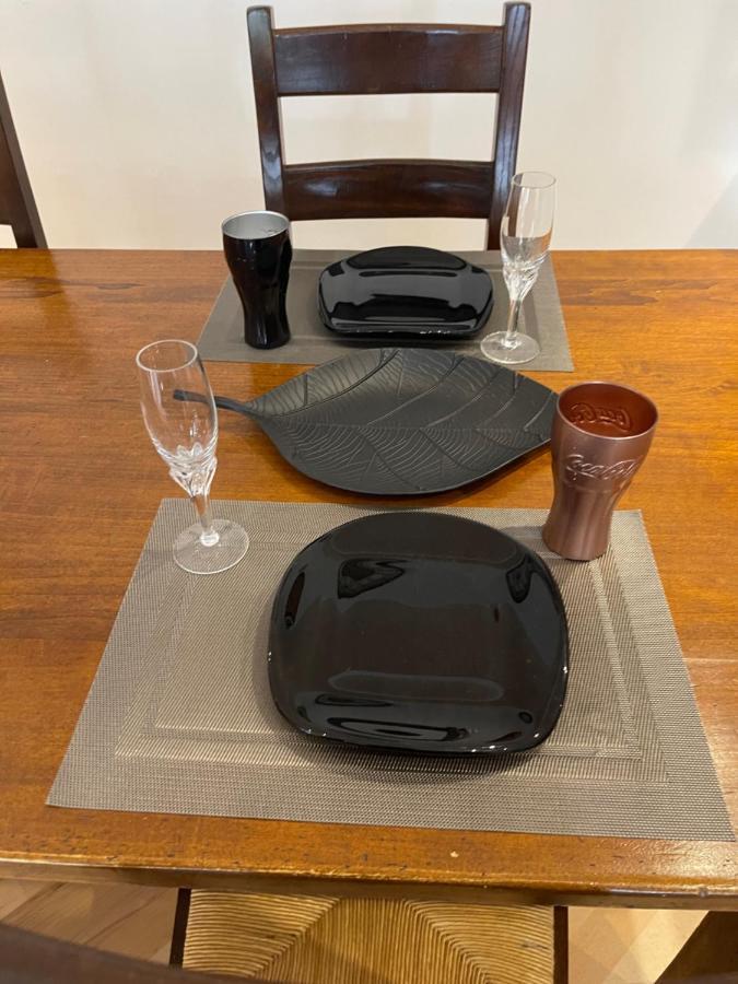 Moderne, Ruhige Ferienwohnung , Ideal Zum Abschalten Hadamar Esterno foto