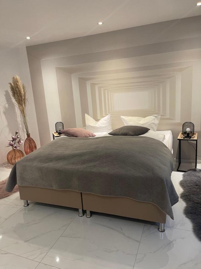 Moderne, Ruhige Ferienwohnung , Ideal Zum Abschalten Hadamar Esterno foto